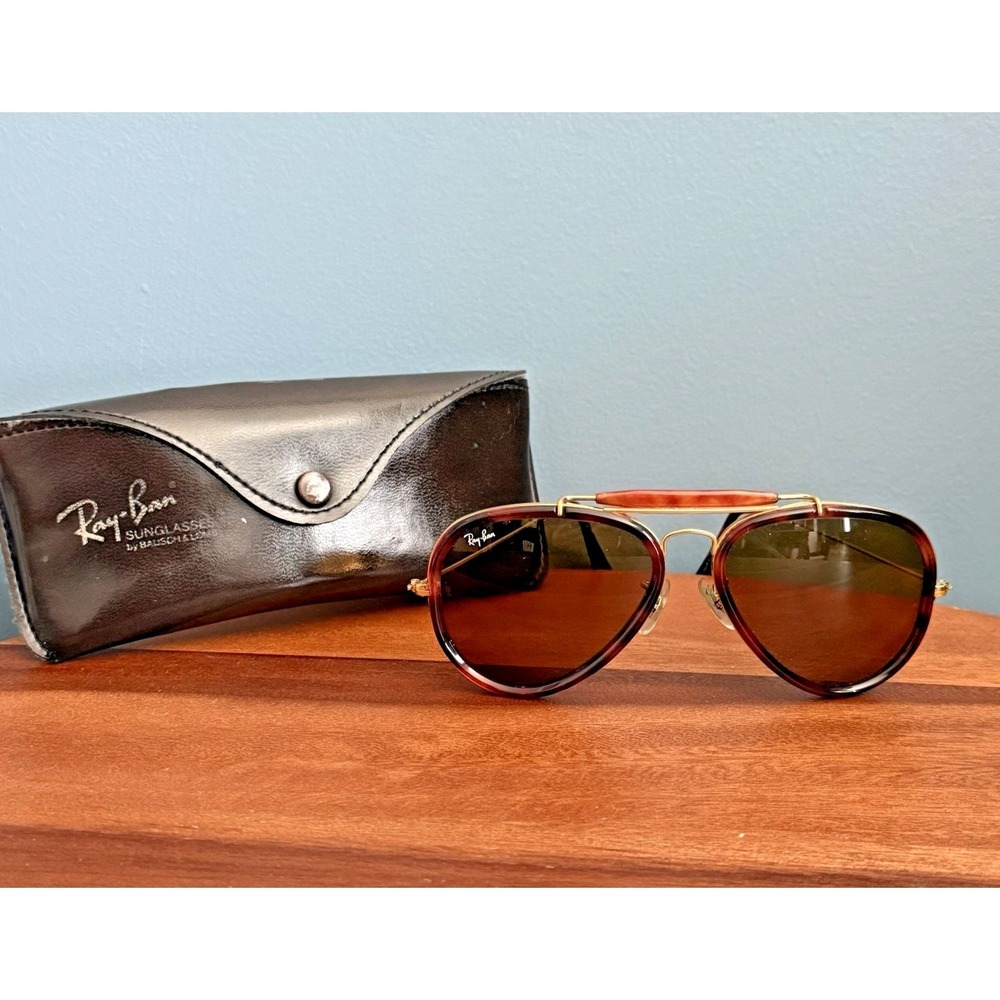 Vintage Ray-Ban Aviator Sunglasses 62-14 Tortoiseshell Outdoorsman B&L w Case